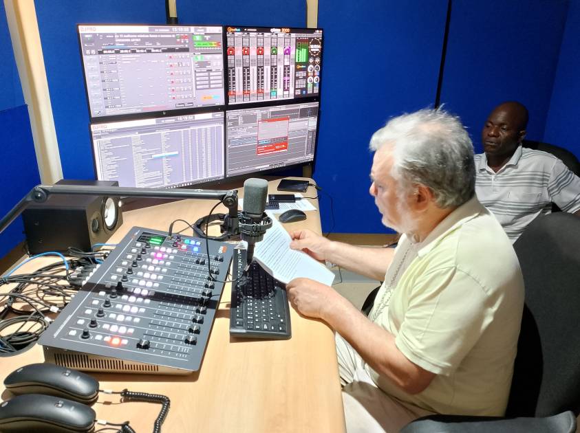 Instalação da Radio Maria em Tete