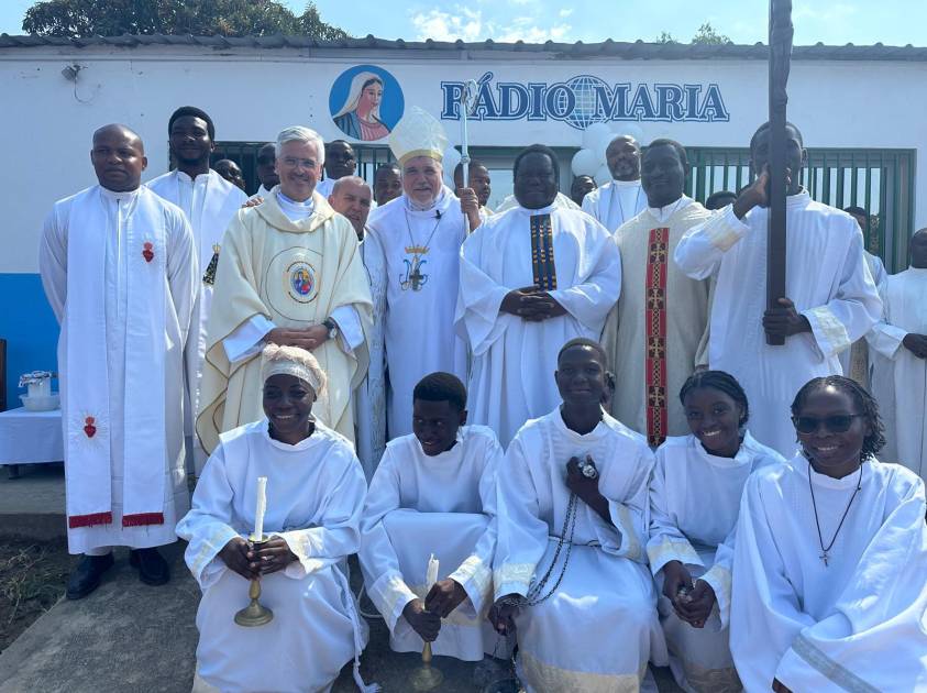 Inauguração oficial da Rádio Maria em Tete
